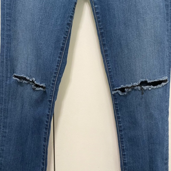 J Brand Mid Rise Skinny Jean with cuts Size 28 - Picture 5 of 7